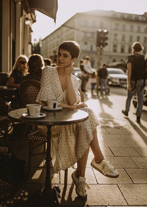 Modern Cafe Interior Design Ideas 5