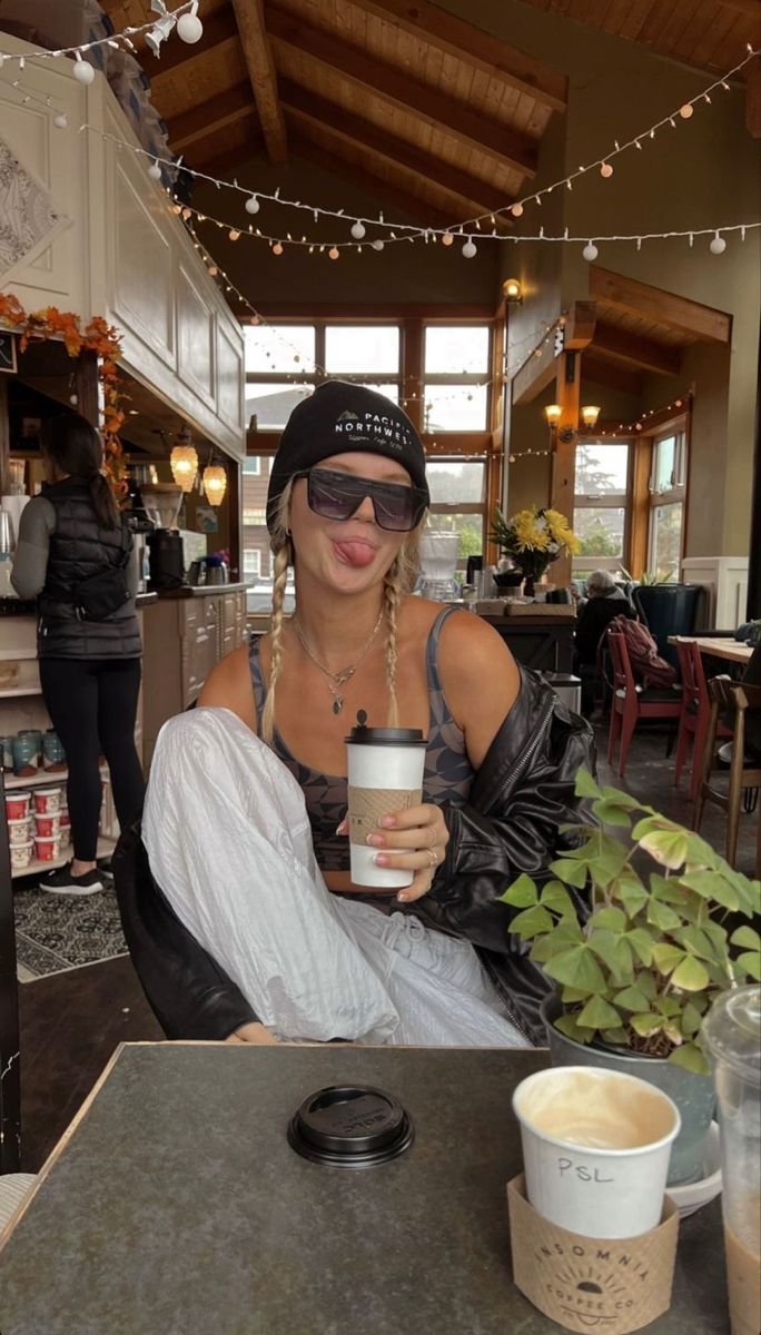 Cozy Cafe Aesthetic Inspiration 5