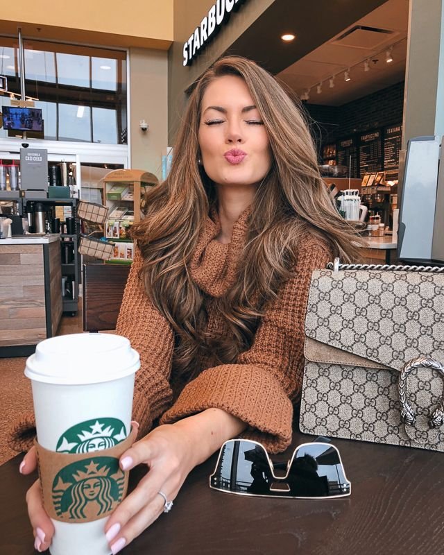 Beautiful Cafe Decor Design Ideas 6