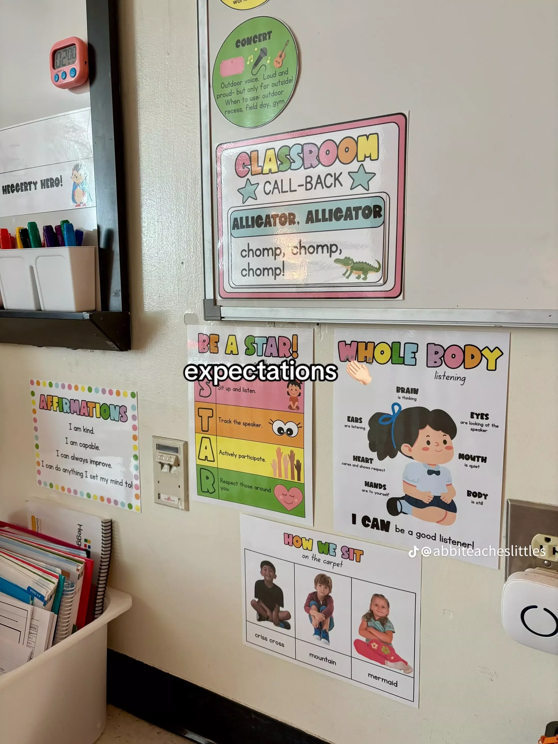 Modern Classroom Decor Ideas 3