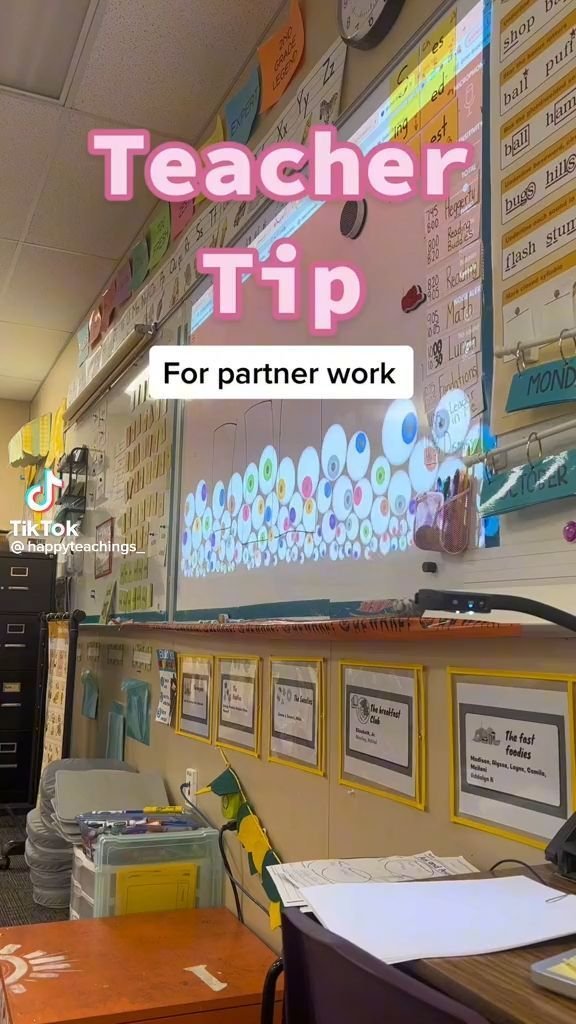 Modern Classroom Decor Ideas 4