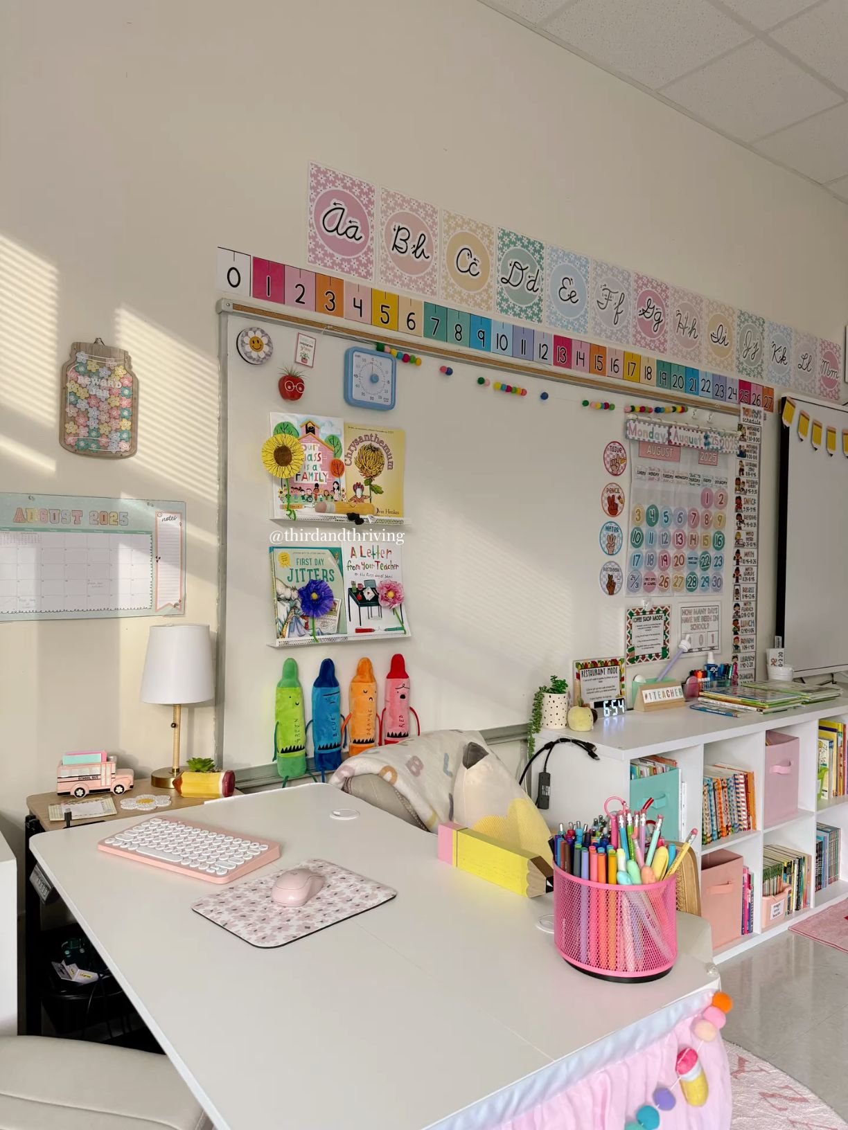 Beautiful Classroom Setup Ideas 4