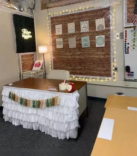 Modern Educational Space Decor Design 4