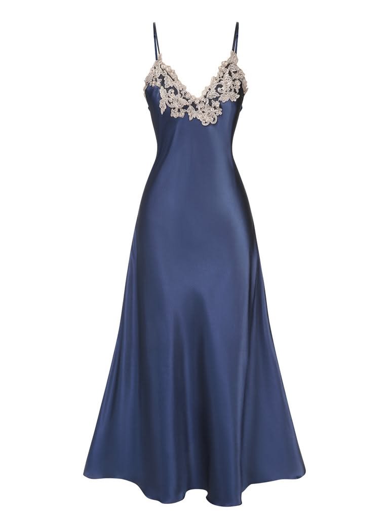 Elegant Fashion Statement | Fashion