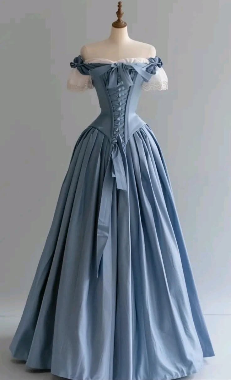 This Fashion Trend Is Everything