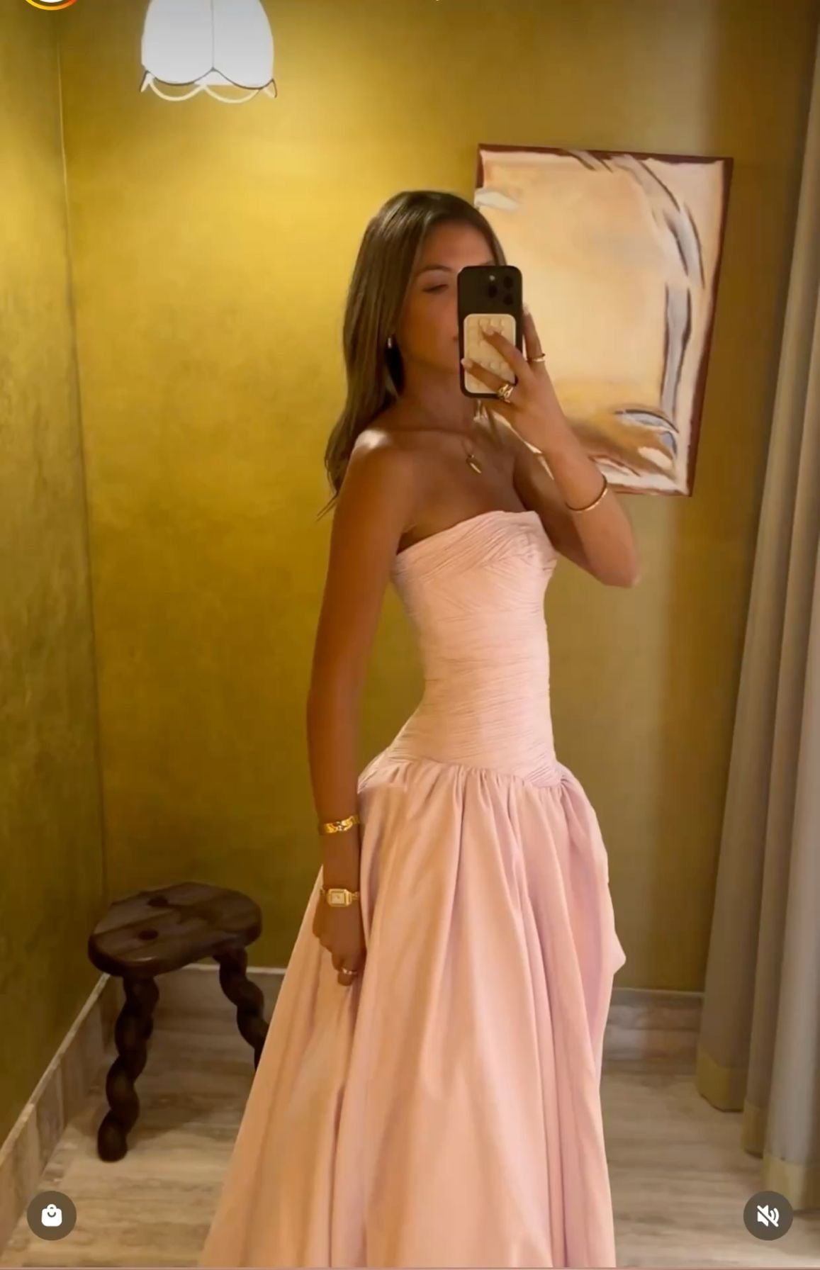 You Need to See This Fashion Look