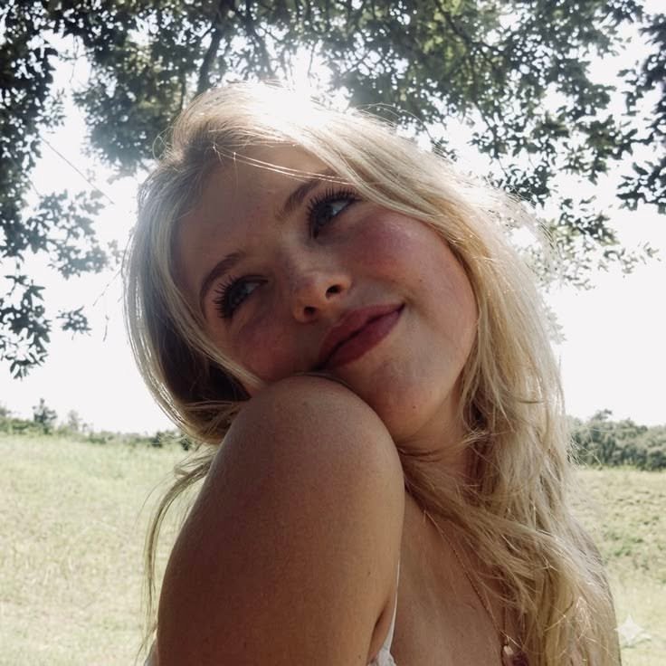 Stunning Blonde Hair Style Inspiration 2