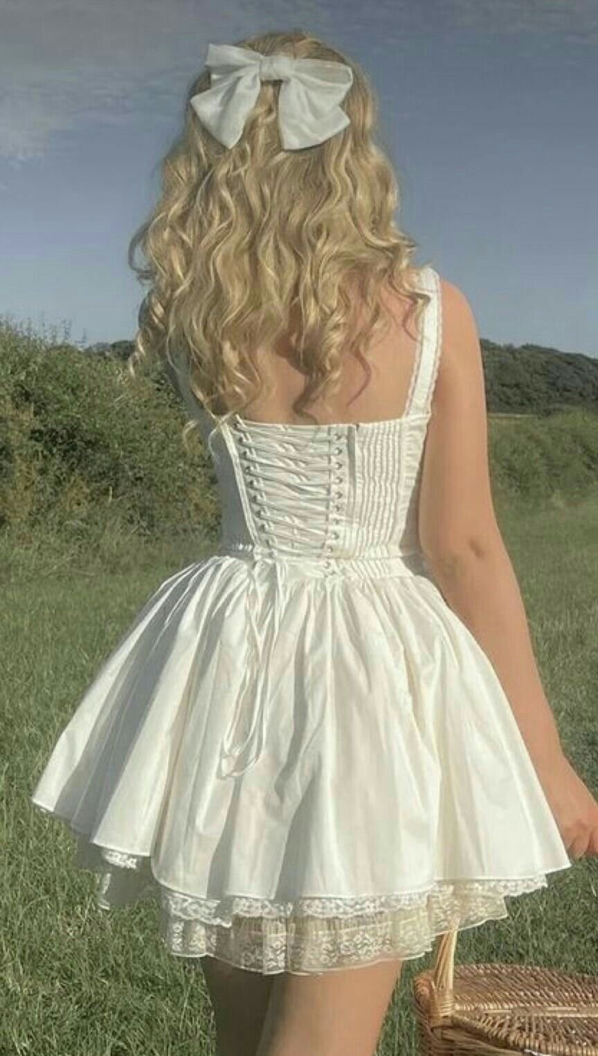 Soft Coquette Fashion Look 2