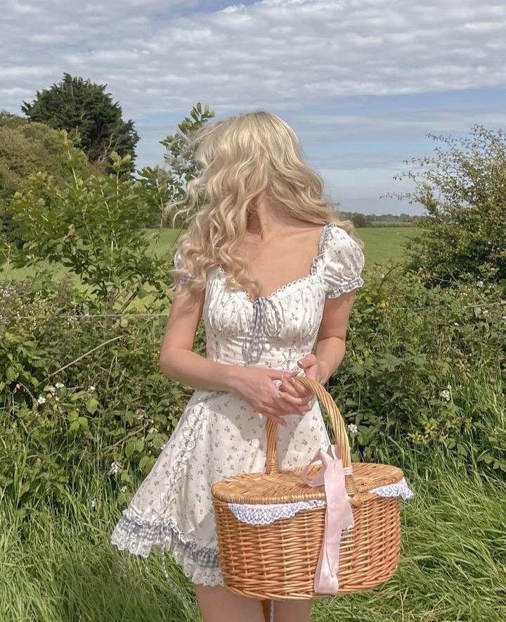 Vintage Coquette Style Inspiration 2