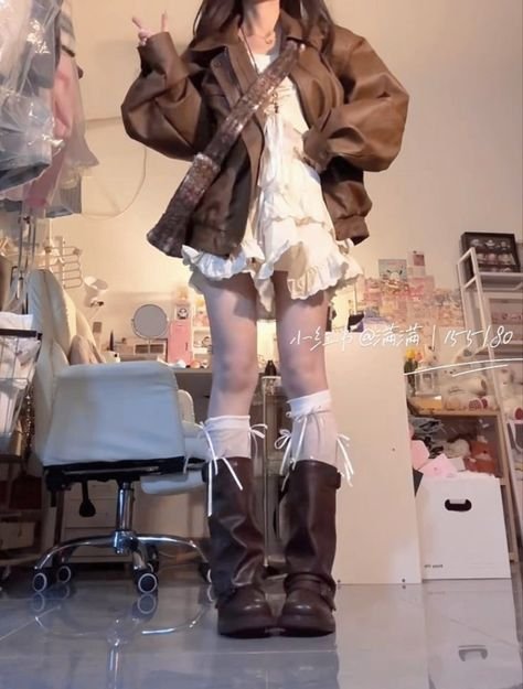Coquette Girl Aesthetic Image 2