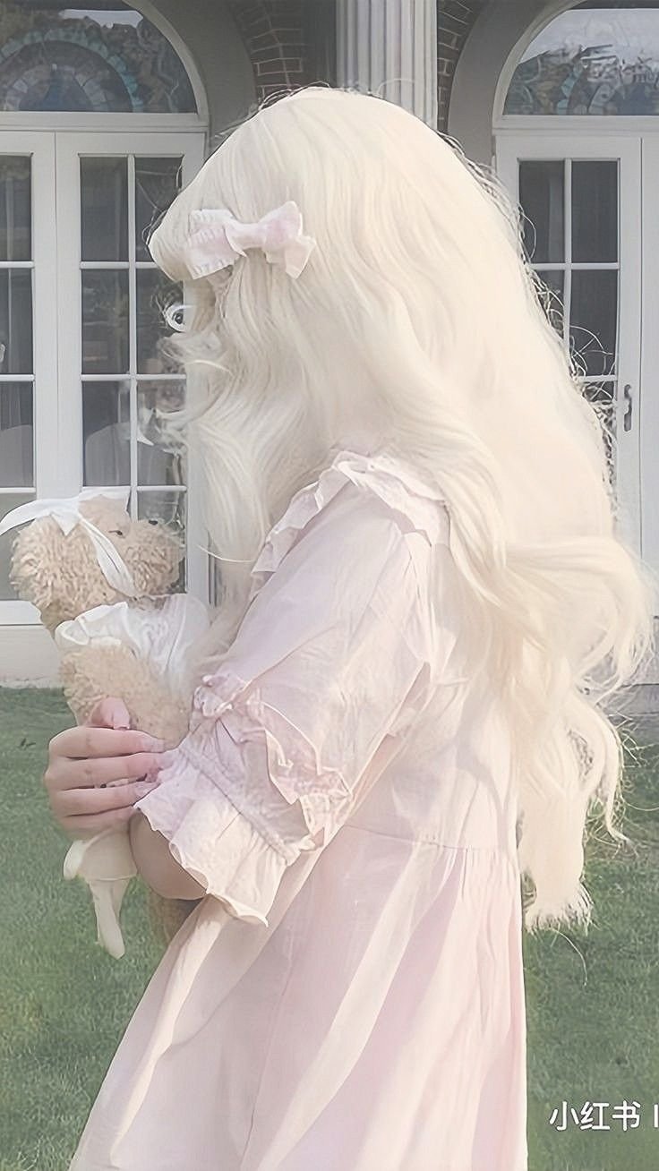 Coquette Aesthetic Fashion Inspiration 3