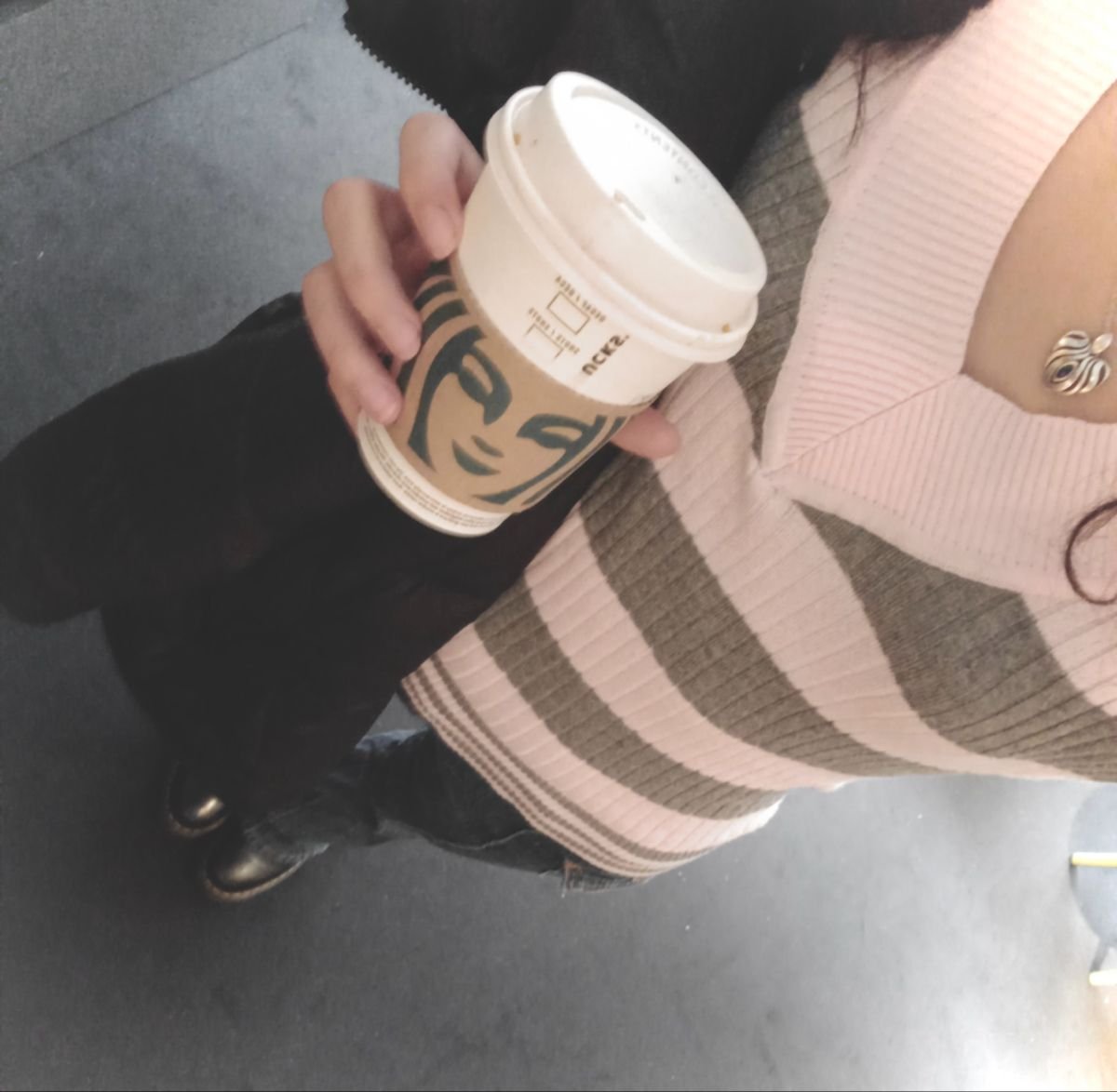 Coquette Aesthetic Girl Style Inspiration 3