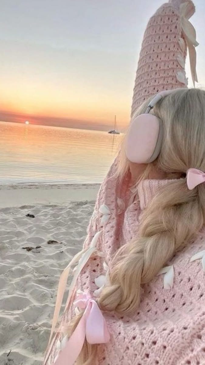 Coquette Style Aesthetic Inspiration 4
