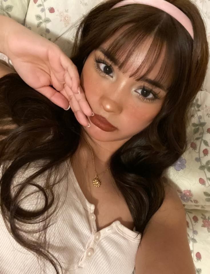 Vintage Feminine Coquette Look 4