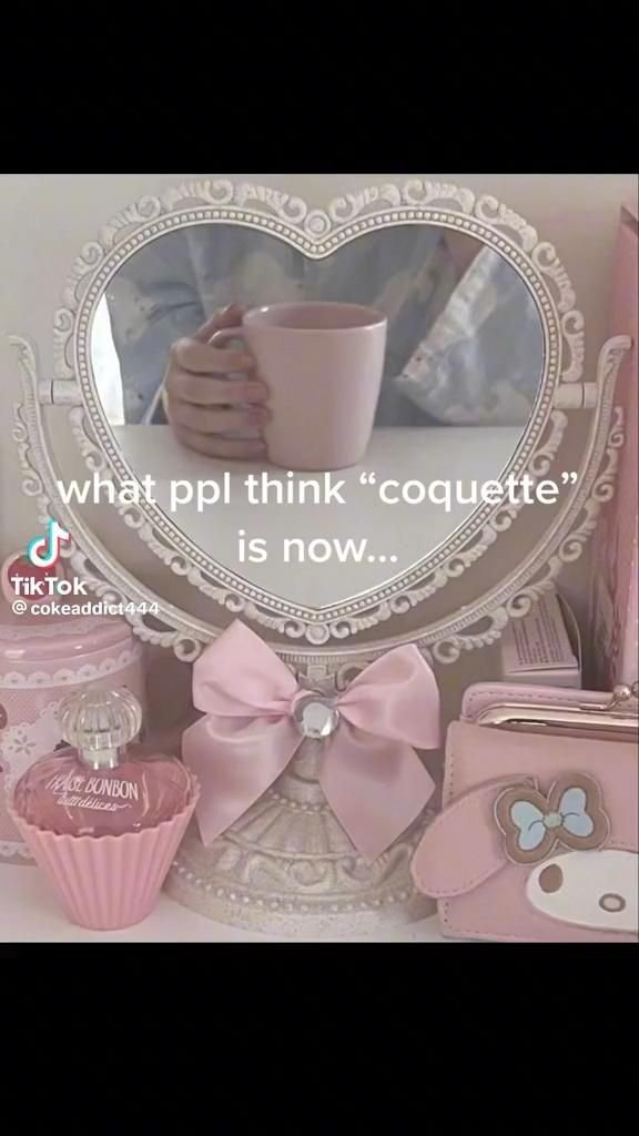 Coquette Aesthetic Girl Style Inspiration 4