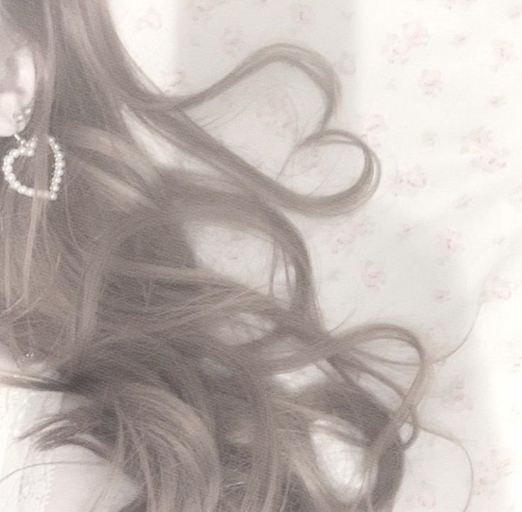 Soft Coquette Fashion Look 5