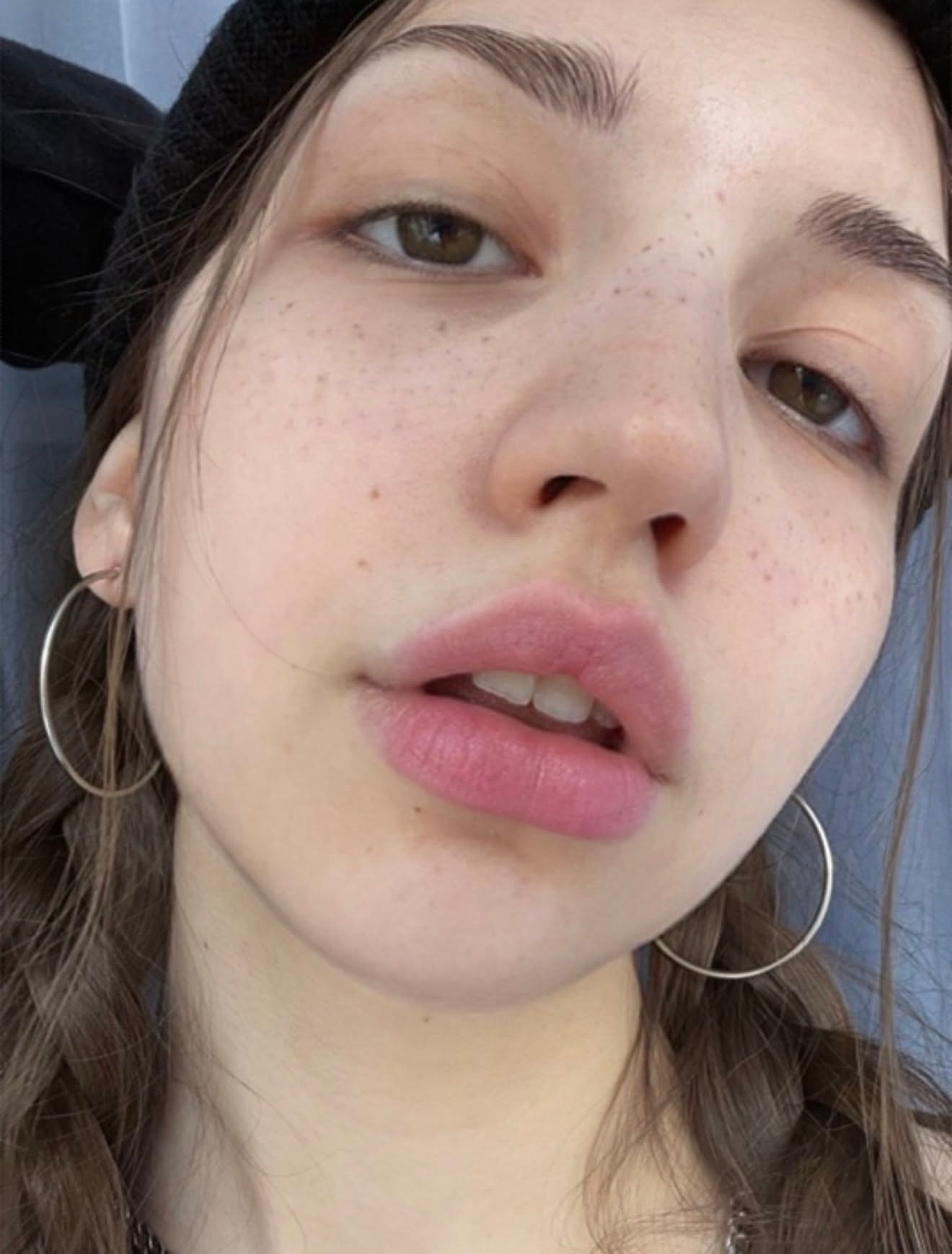 Stunning Selfie Pose Inspiration 2