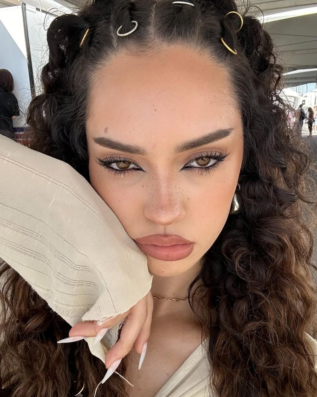 Stunning Selfie Portrait Inspiration 2