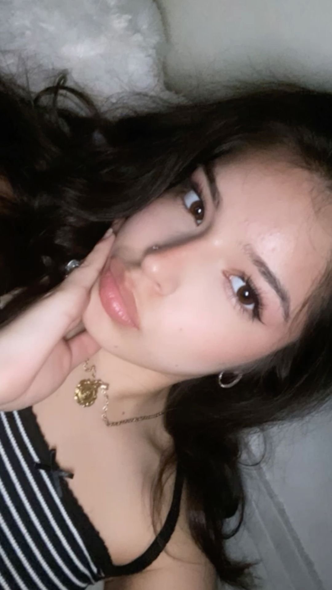 Stunning Selfie Pose Inspiration 2