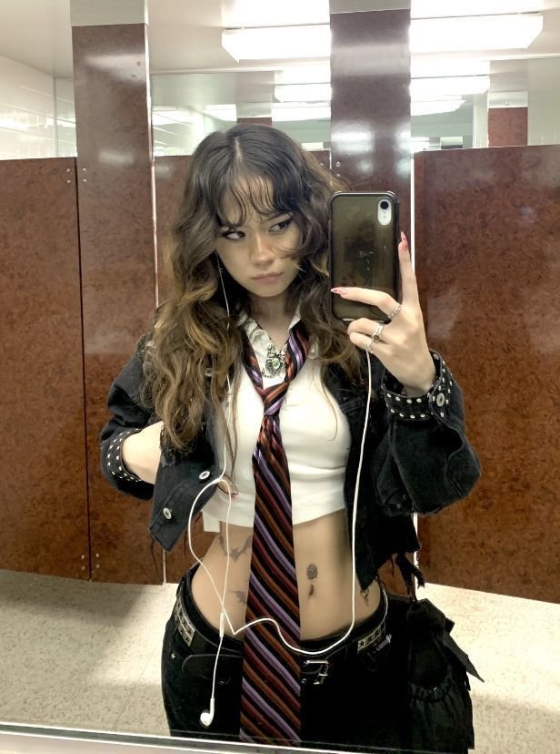 Stunning Selfie Portrait Inspiration 2