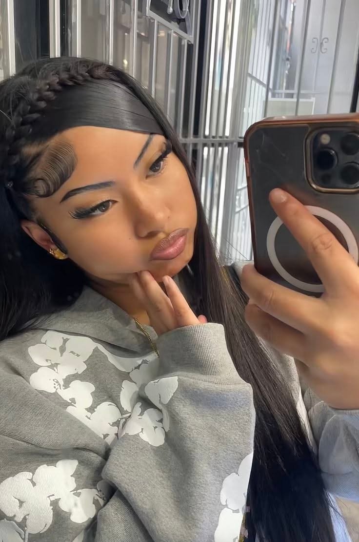 Beautiful Girl Selfie Photography 2