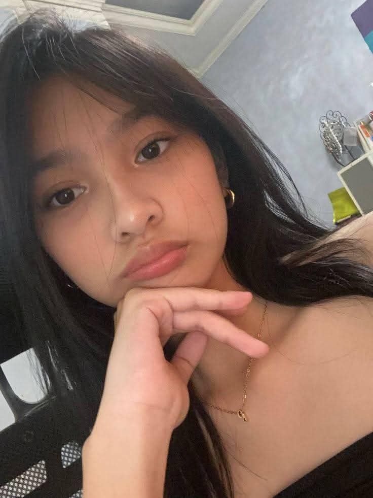 Beautiful Girl Selfie Photography 3