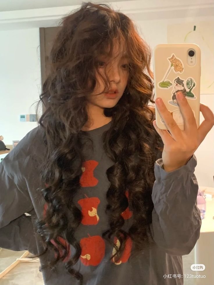 Modern Girl Selfie Style Design 4