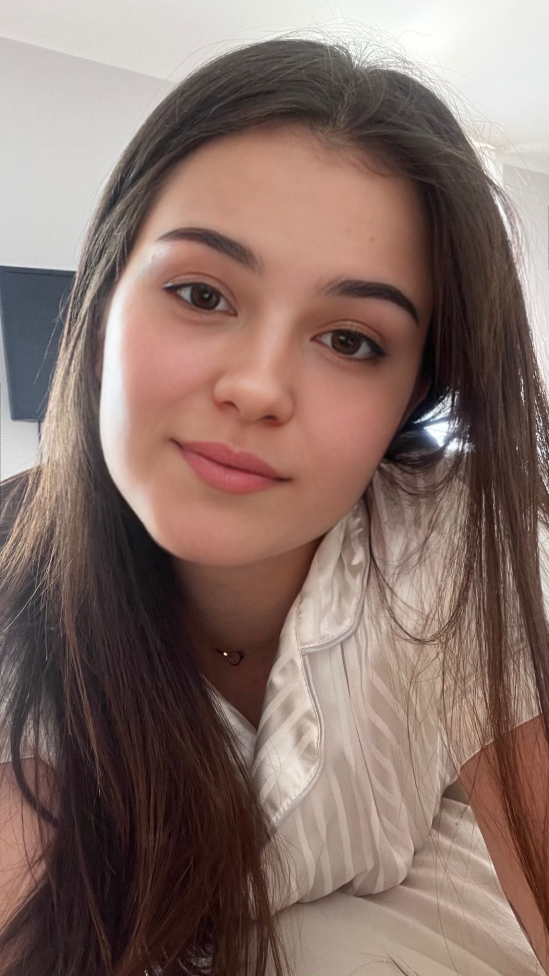 Beautiful Selfie Portrait Look 5