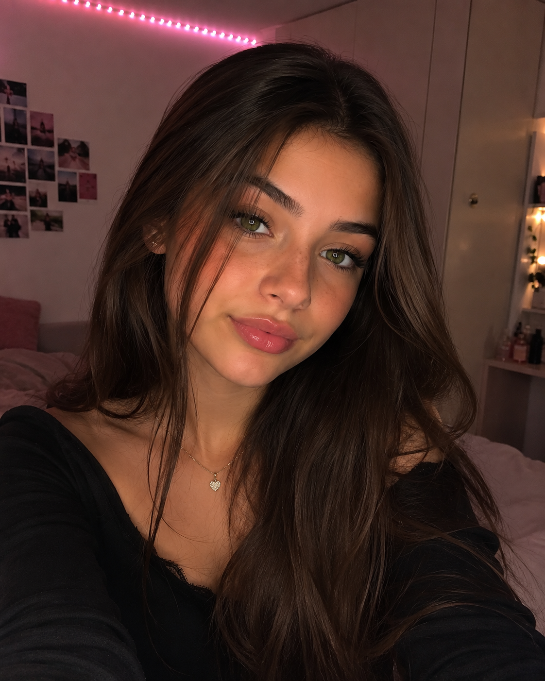 Selfie Style Perfect for Your Feed
