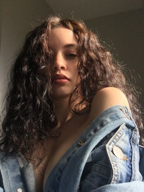 Selfie Vibes — Must See