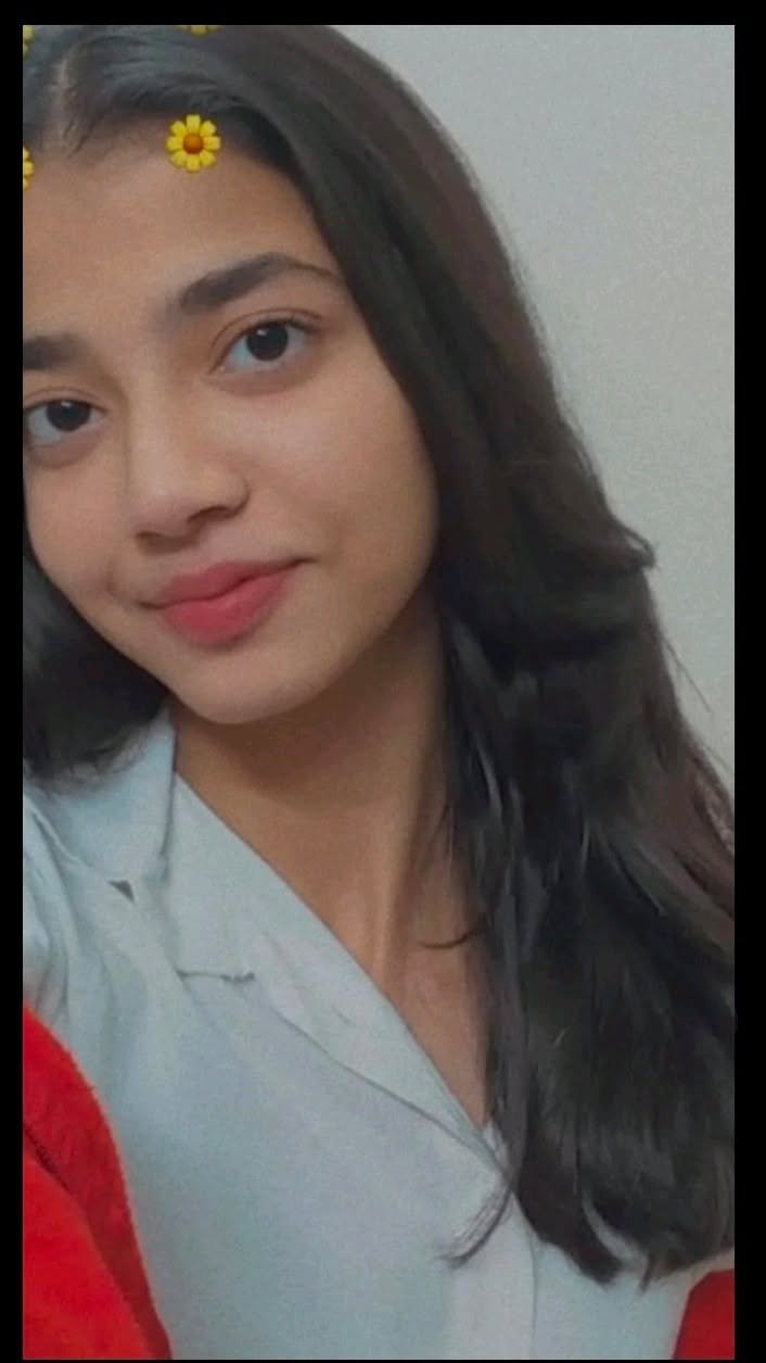Can't Get Over This Selfie Pose