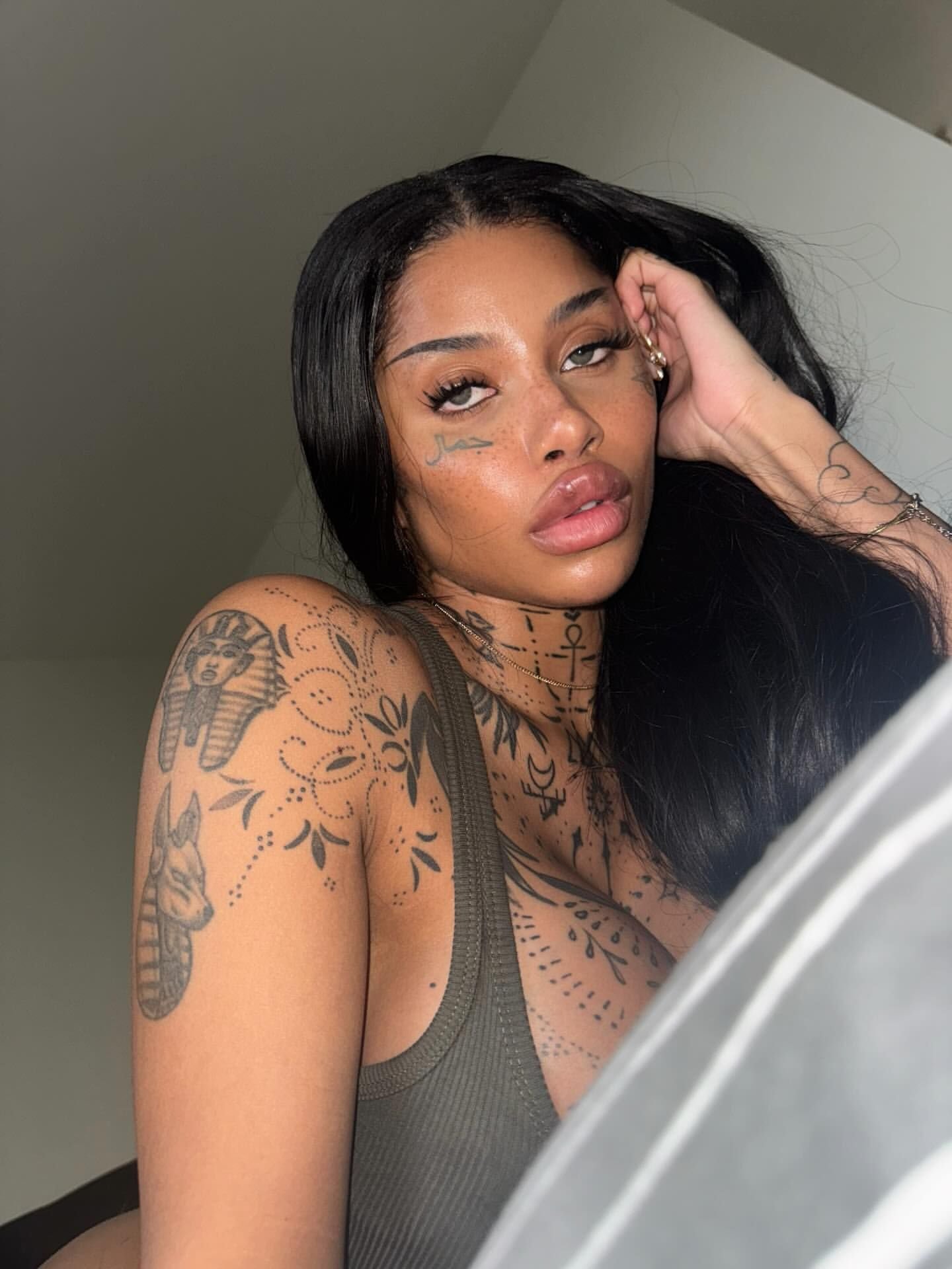 Natural Face Beauty Photography 2