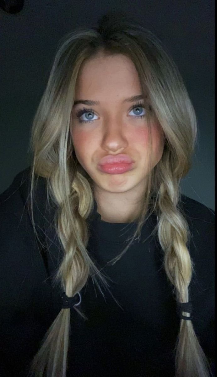 Gorgeous Girl Face Photography 3