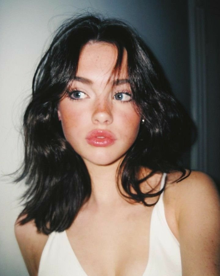 Gorgeous Girl Beauty Portrait 4