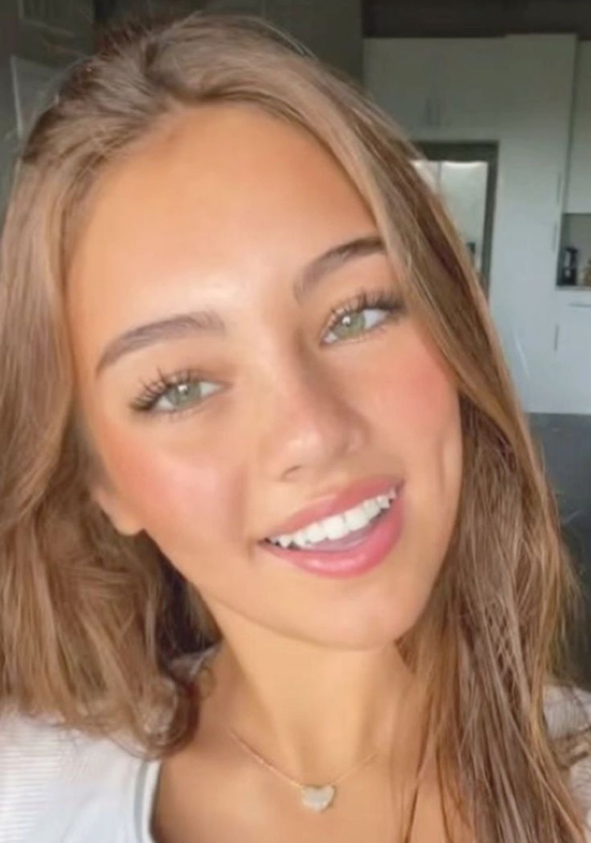 Natural Beauty Face Portrait 4