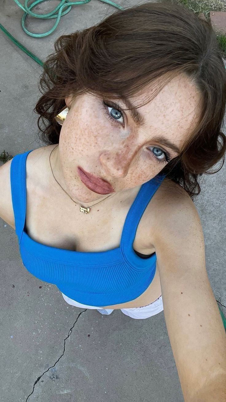 Stunning Facial Portrait Image 4