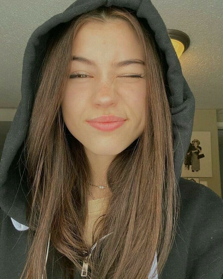 Gorgeous Girl Beauty Portrait 4