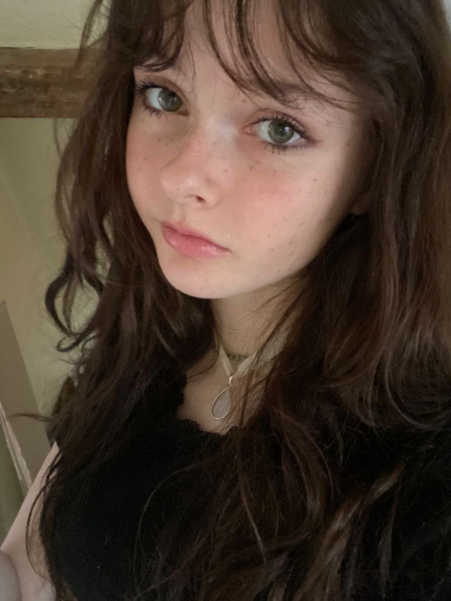 Gorgeous Face Feature Image 5