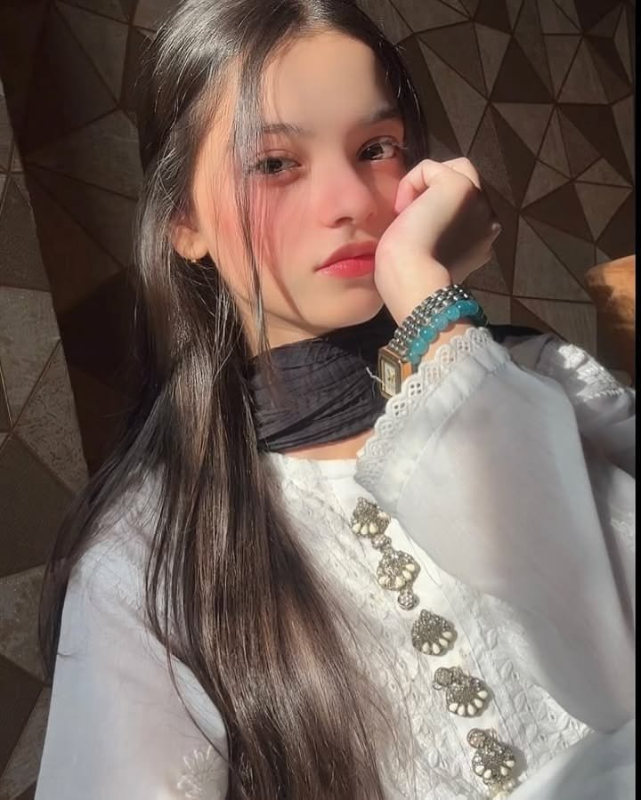 Gorgeous Girl Face Photography 6