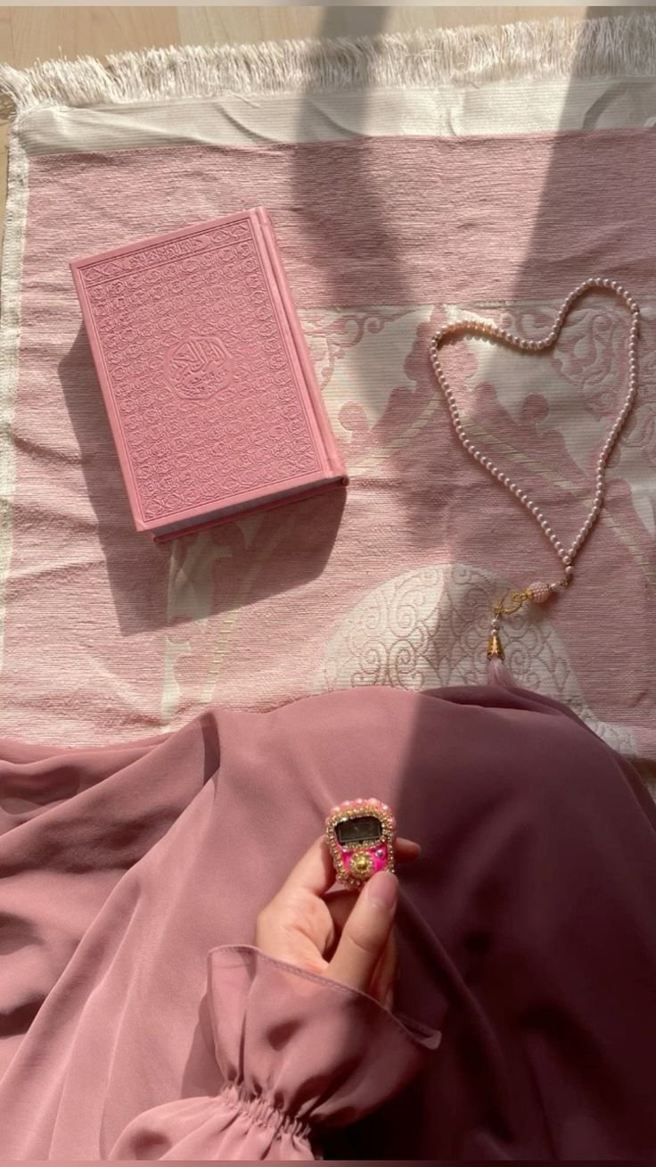 Girly Photo 399