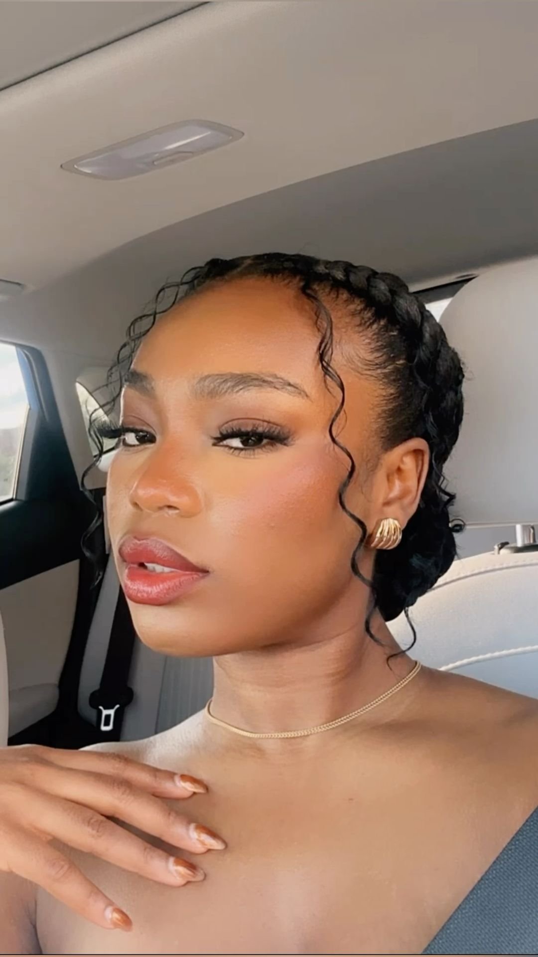 Beautiful Curly Hair Style Inspiration