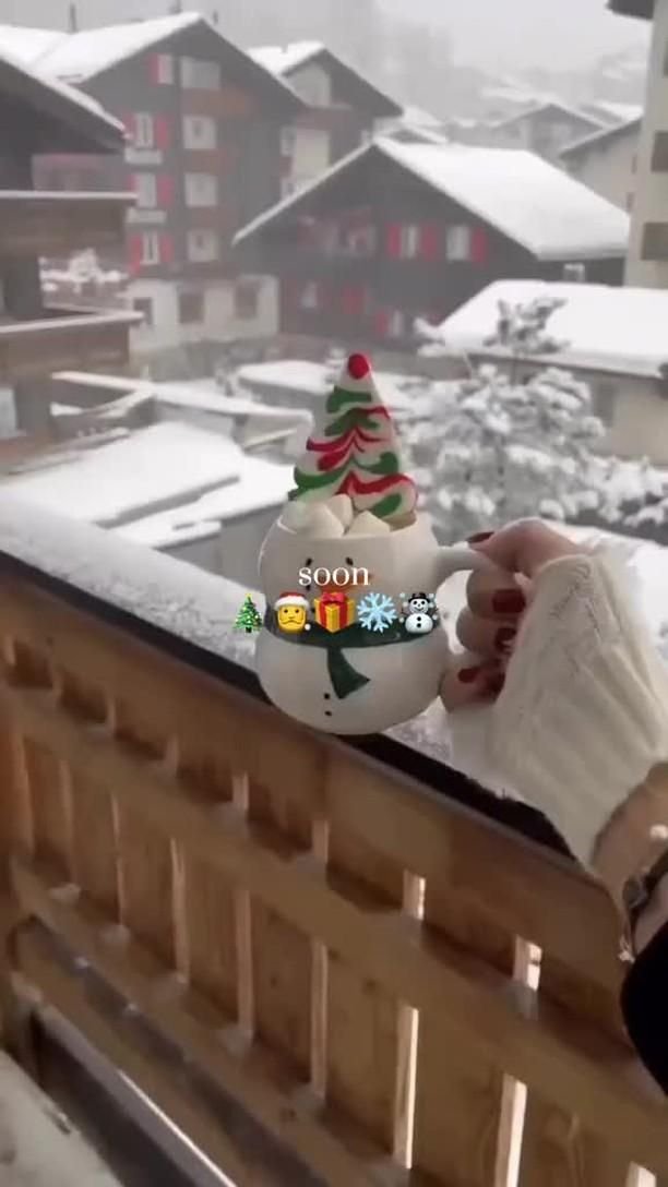 Magical Holiday Christmas Decor 4