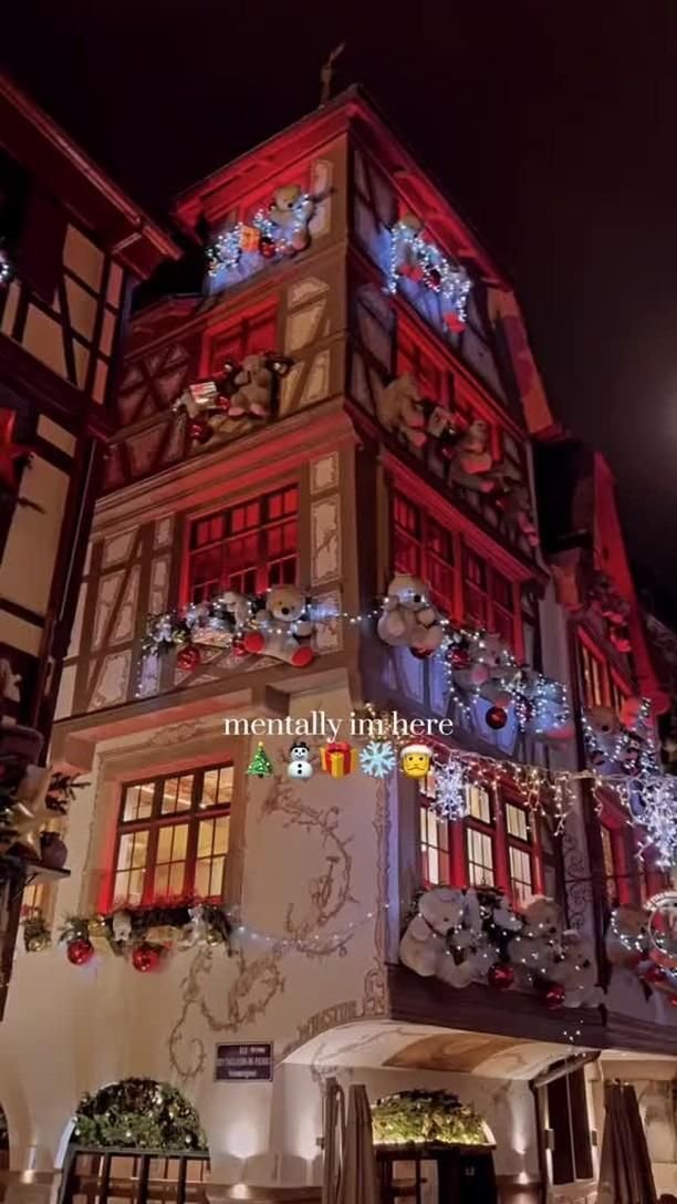 Can't Get Over This Christmas Decor