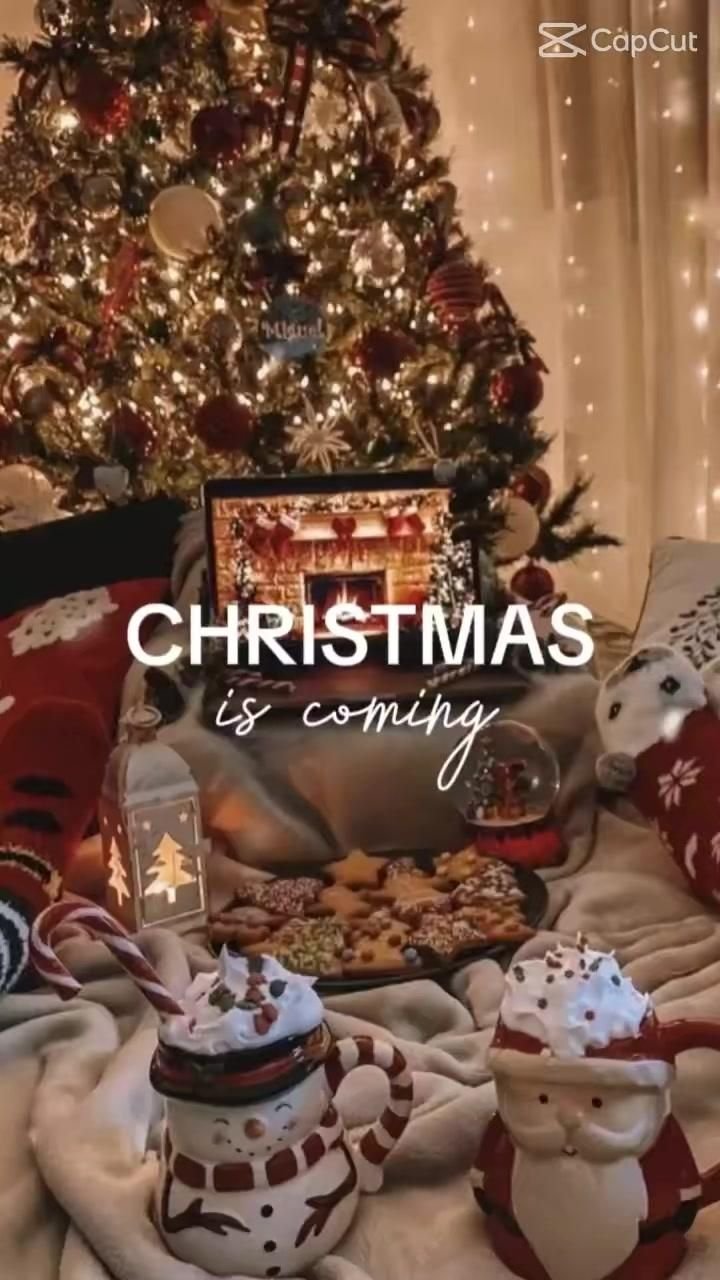 Cheerful Christmas Decor | Holiday Inspiration
