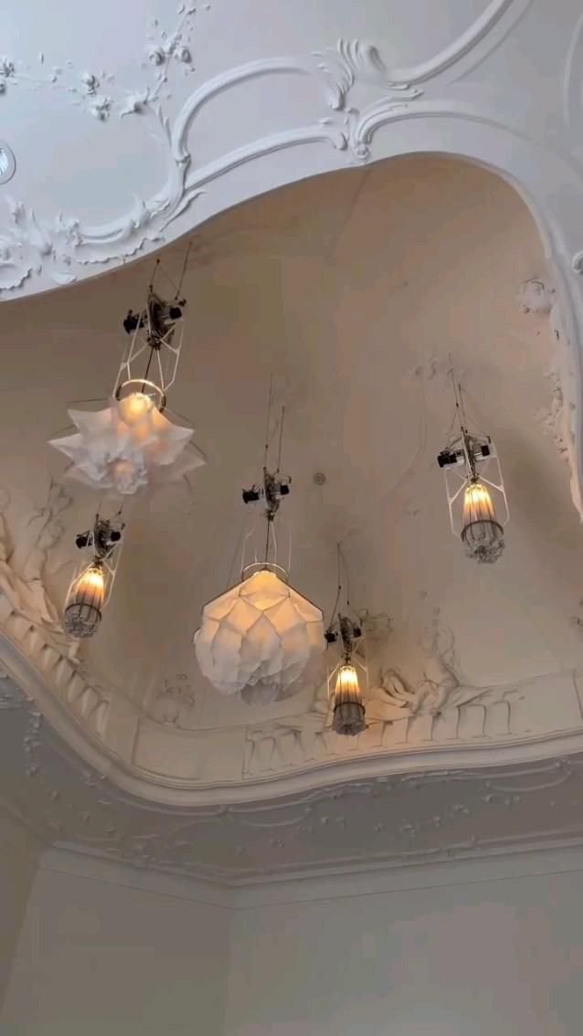 Creative Space Decoration Design 2