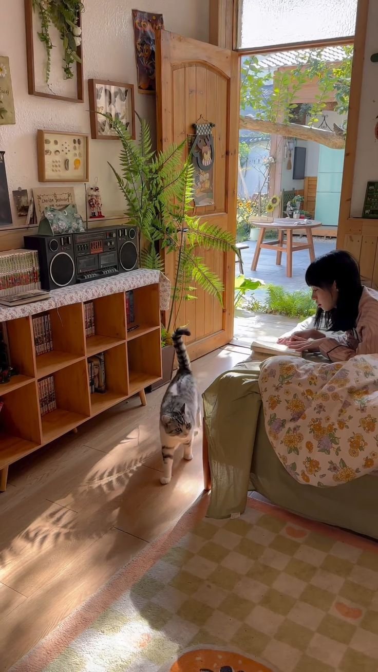 Creative Tiny Space Decor 3