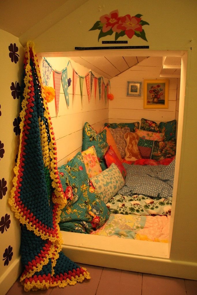Creative Tiny Space Decor 3